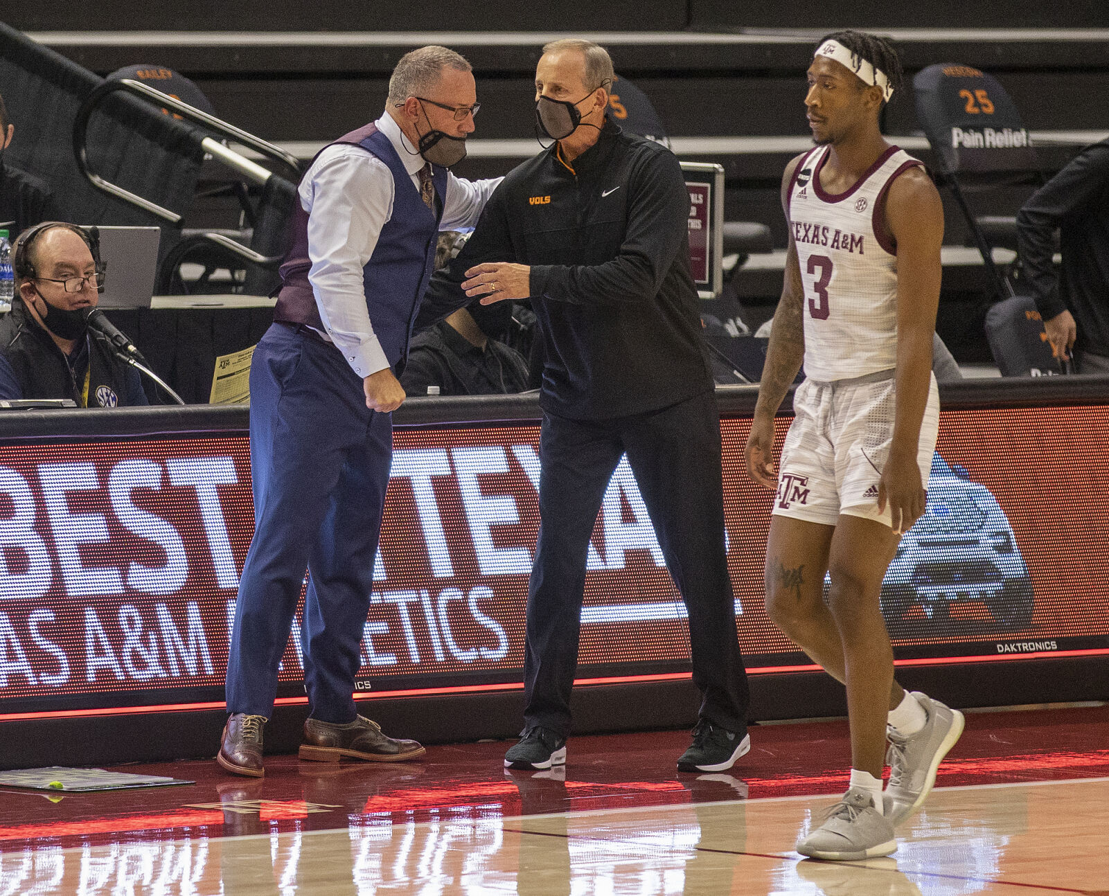 Texas A&M v Tennessee